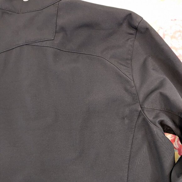 CHAMPION Small C9 Venture Dry Black Soft Shell Technical Jacket - Picture 15 of 15